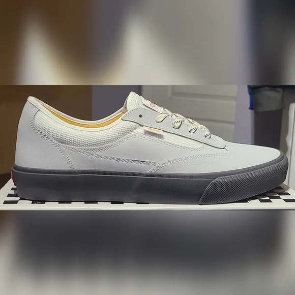 Vans Skate Curren Caples Low, New In Original Box! Mens 11.5/Womens 13 - Picture 8 of 13